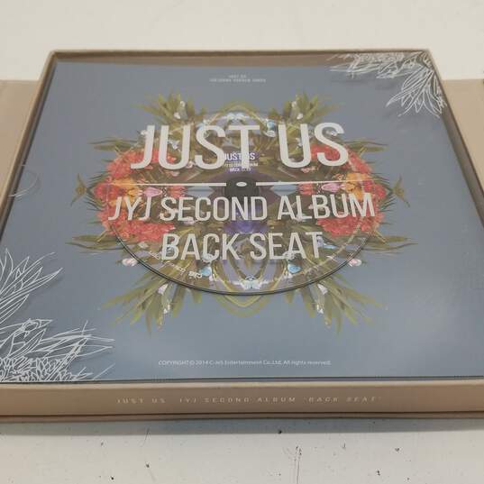 JYJ -Just Us- Signed CD Box Set (K-POP) image number 2