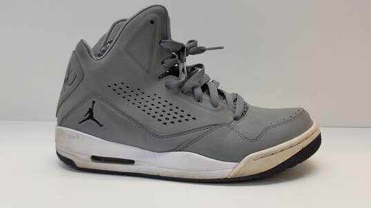 Air Jordan SC-3 Men's Gray Sneakers Sz.9.5 image number 1