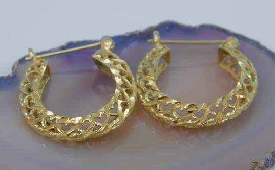 14K Gold Etched Open Hearts Scrolled Hoop Earrings 3.7g image number 5