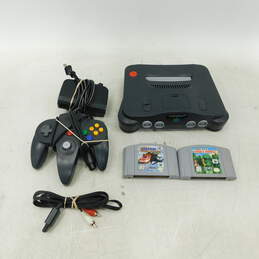 Nintendo 64 w/ 2 Games