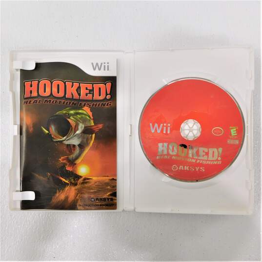 Nintendo Wii Hooked! Real Motion Fishing! CIB image number 3