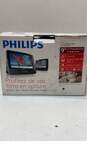 PHILIPS Portable DVD Player dual screen image number 6