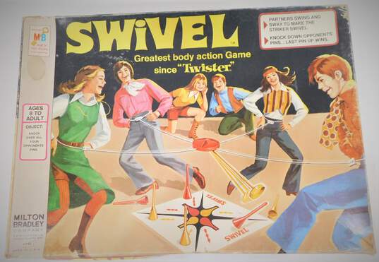 Vintage SWIVEL GAME MILTON BRADLEY 1972 Original Box COMPLETE image number 1