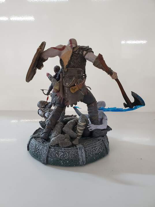 God of War Stone Mason Collector's Edition Statue image number 3