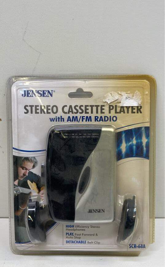 Jensen Stereo Cassette Player with AM/FM Radio SCR-68A (Original Packaging) image number 1