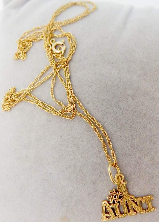 14k Yellow Gold Etched #1 Aunt Pendant Necklace 1.5g image number 3