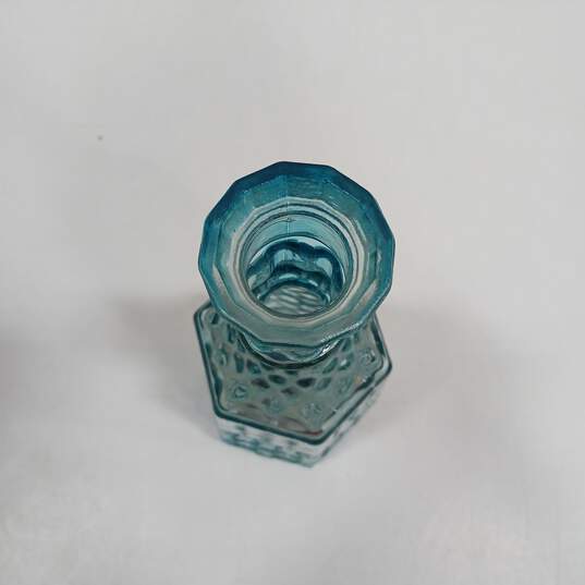 Vintage Green Glass Vase image number 2