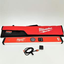 Milwaukee MLDIG24 24in  Redstick Digital Box Level w/ Pin-Point Measurement Tech