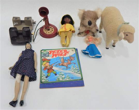 Assorted Vntg Dolls Toys & Books Lot image number 1