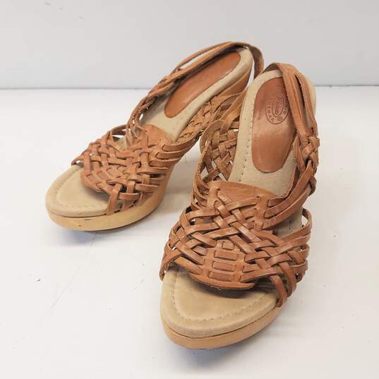 DrScholls Leather Women Pump Sandal US 6 Brown image number 4