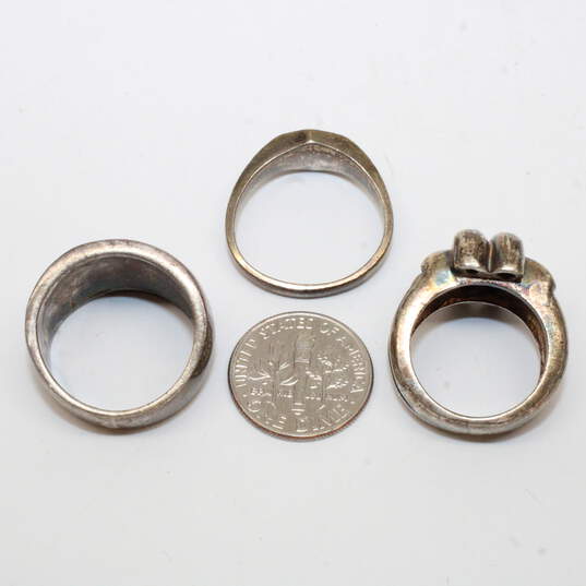 Assortment of 3 Sterling Silver Rings Size 5, 7.5, 7.75 - 23.g image number 4