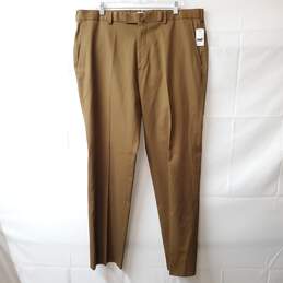 Brooks Brothers | Men's Pleated Pant | Size 40 x 32