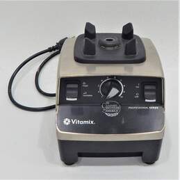 Vitamix VM0103 Variable Speed Blender Culinary Institute Of America alternative image