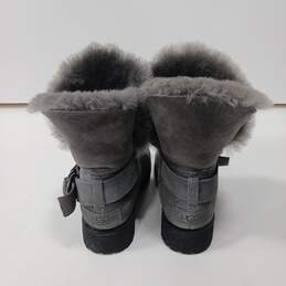 Ugg Grey Suede Shearling Bodie Ankle Boots Size 6 alternative image