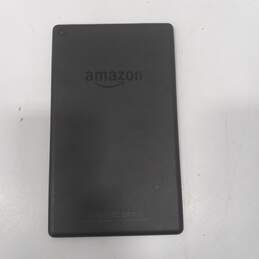 Amazon Fire HD 8 Tablet 7th Generation Model SX034QT alternative image