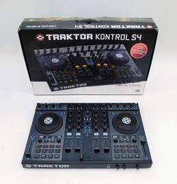 Traktor Kontrol S4 4-Channel DJ Controller w/ Original Box (Parts and Repair)