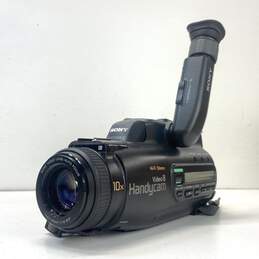 Sony Handycam Video8 Camcorder Lot of 2 (For Parts or Repair) alternative image