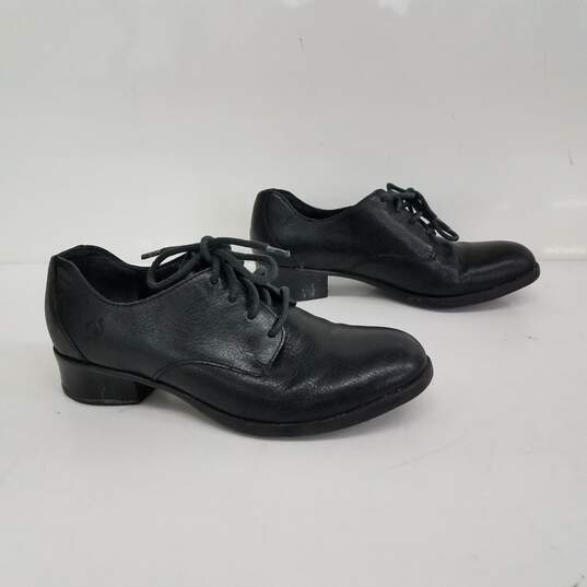 Born Black Leather Dress Shoes Size 7.5 image number 1