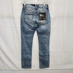 NWT Silver Jeans WM's Curvy Fit Mid-Rise Straight Legs Blue Jeans Size 25 x 29 alternative image