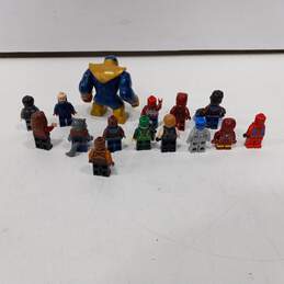 Lego Marvel Minifigs alternative image