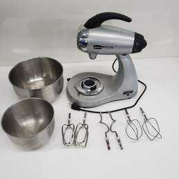 Sunbeam Heritage Series Mixmaster Legacy Edition w/ 2 Bowls & 3 Sets of Whisks