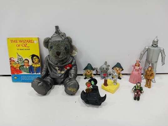 Wizards of Oz Mixed Memorabilia Bundle image number 7