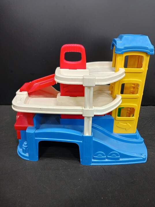 Fisher-Price Little People Car Garage Toy image number 3