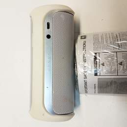 JBL Flip 2 Speaker White with Case alternative image
