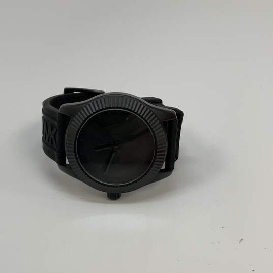 Designer Michael Kors Black Adjustable Strap Round Dial Analog Wristwatch image number 3