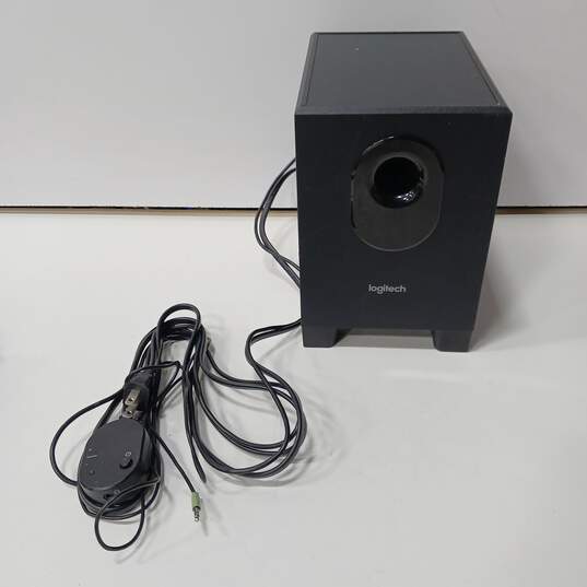 Logitech Z313 Speaker System Subwoofer image number 1