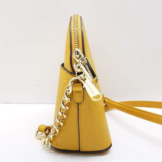 Steve Madden Dome Crossbody Bag Yellow image number 6