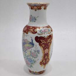 Vintage Toyo Japan Peacock Handpainted Vase alternative image
