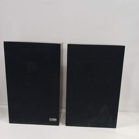 Vintage Pair Of Fisher System Air Dyne Speakers image number 1