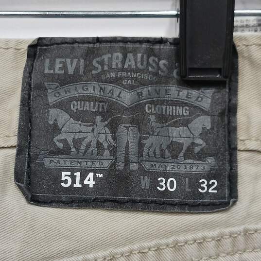 Levi's 514 Men's Khakis Size 30x32 image number 3