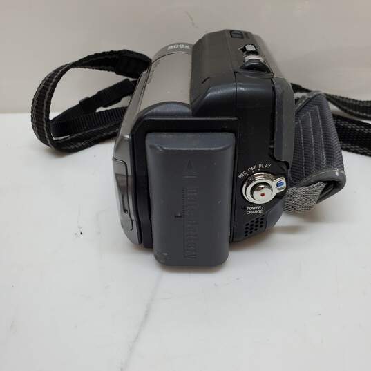 JVC Digital Video Camera GR-D850U 35X Zoom Camcorder w/ Battery image number 4