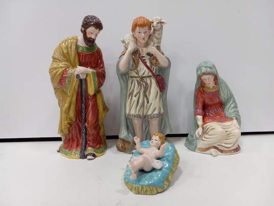 Home For The Holidays Christmas 11pc Figurine Nativity Set image number 3