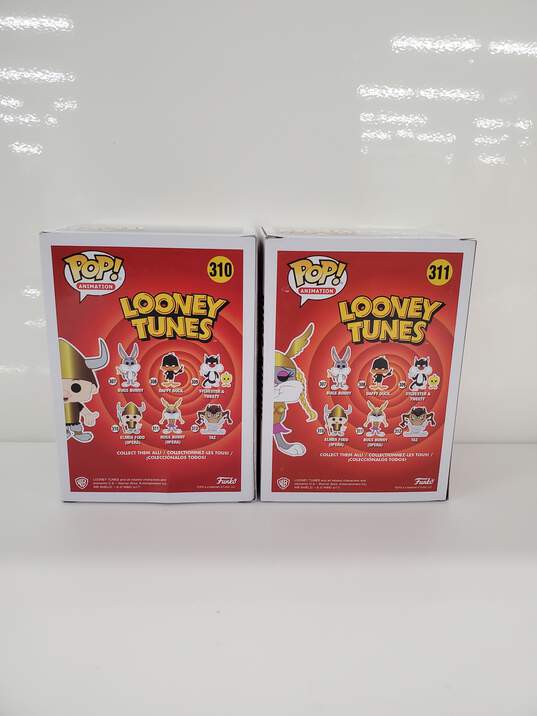 Lot of 2 Funko Pop Looney Tunes Elmer Fudd & Bugs Bunny image number 2