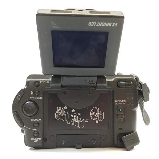 Sony Cyber-shot DSC-S50 2.1MP Digital Camera image number 5