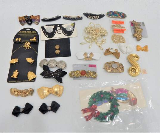 VTG 1980s-90s Women's Hair Fashion Accessories Barrettes Clips Appliques Button Covers image number 1