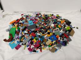 6.5lbs of Assorted Lego Building Blocks