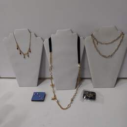 9pc Bundle of Assorted Black and Gold Tone Costume Jewelry