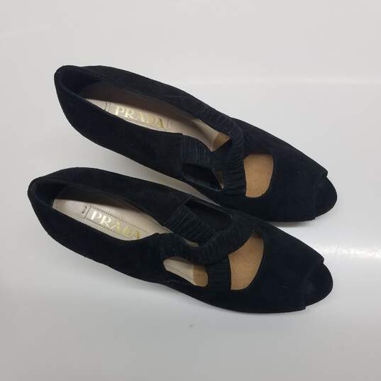 AUTHENTICATED Prada Black Suede Peeptoe Stilettos Size 40.5 image number 3