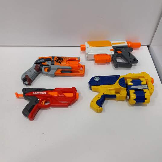 15PC Assorted Sized & Types of Toy Dart Guns image number 6