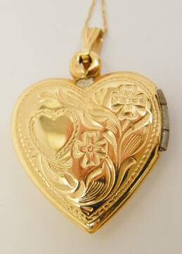 14K Yellow Gold Floral I Love You Locket Necklace 2.7g alternative image