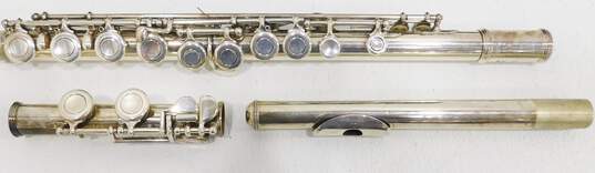 Bundy by Selmer and Armstrong Model 104 Flutes w/ Cases and Accessories (Set of 2) image number 2