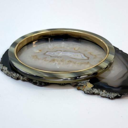 Designer J. Crew Gold-Tone Tortoise Enamel Round Shape Bangle Bracelet image number 1
