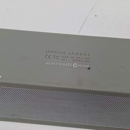 Jawbone Jambox Portable Bluetooth Speaker w/Accessories in Bag image number 4