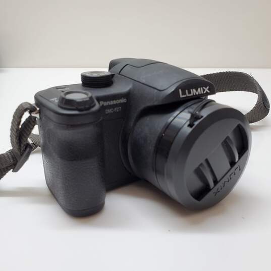 Panasonic LUMIX DMC-FZ7 Digital Camera Untested image number 3