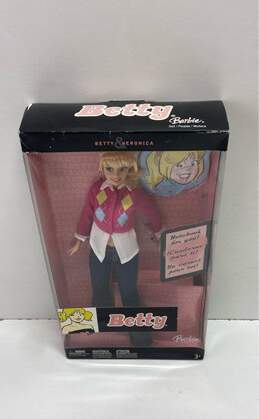 Mattel H7614 Barbie Betty & Veronica, Betty Doll alternative image