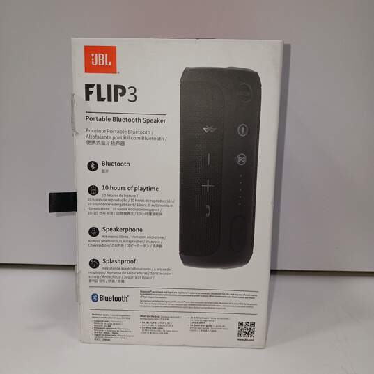 Flip 3 Portable Bluetooth Speaker image number 5